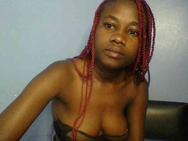 Cute-dall webcam