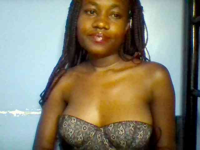 Cute-dall webcam