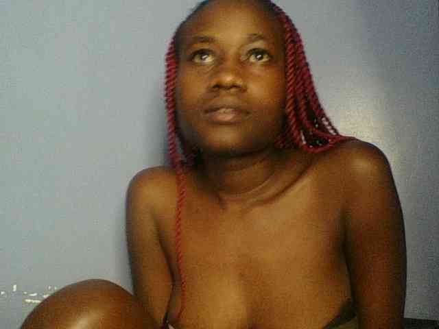 Cute-dall webcam