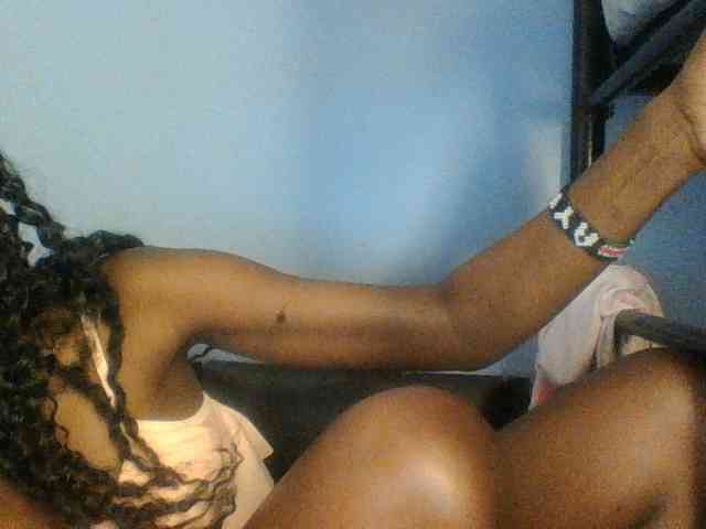 Cute-dall webcam
