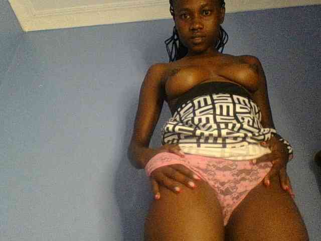 Cute-dall webcam