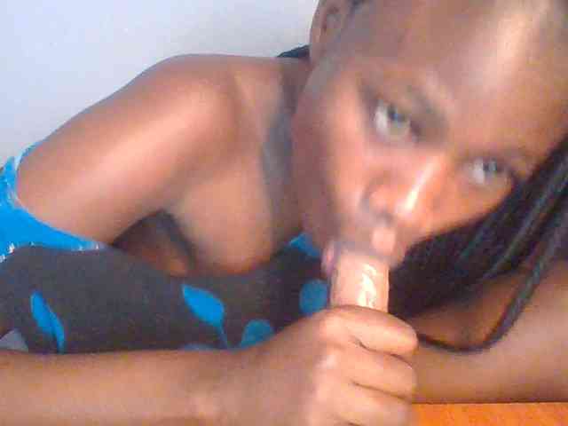 Cute-dall webcam