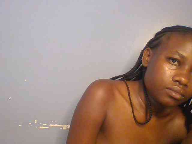 Cute-dall webcam