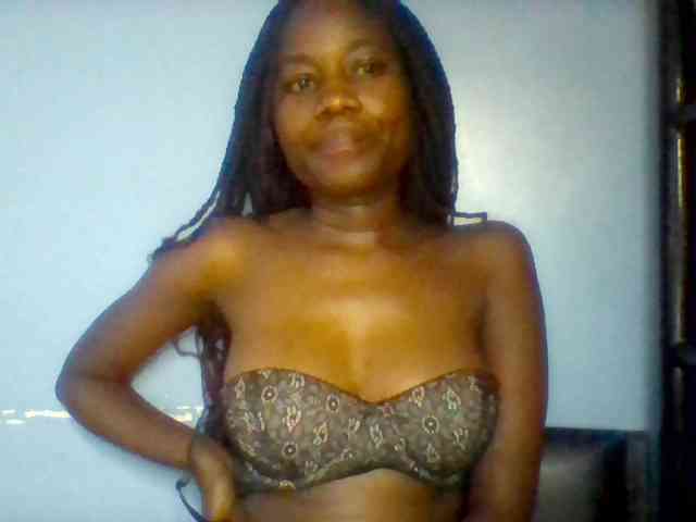 Cute-dall webcam