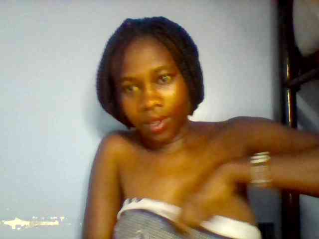 Cute-dall webcam