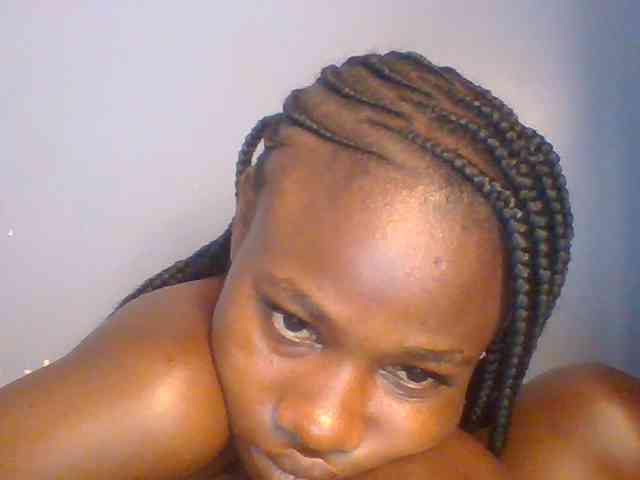 Cute-dall webcam
