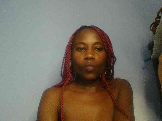Cute-dall webcam