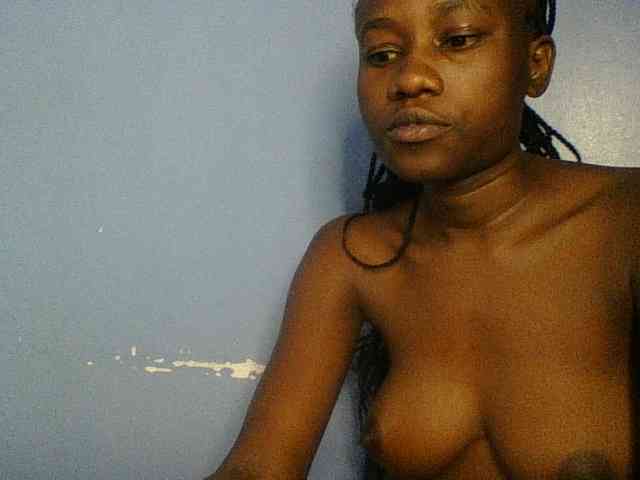 Cute-dall webcam