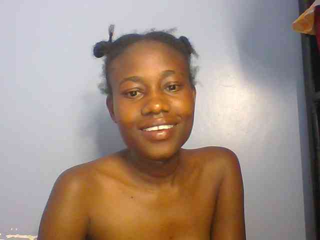 Cute-dall webcam