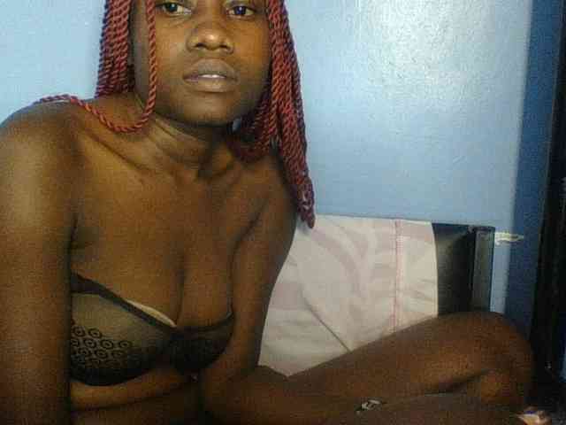 Cute-dall webcam