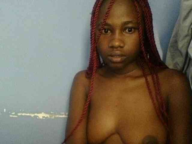 Cute-dall webcam