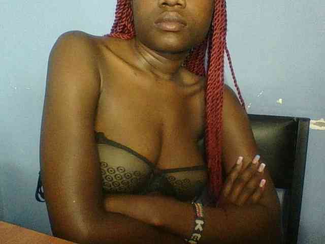 Cute-dall webcam