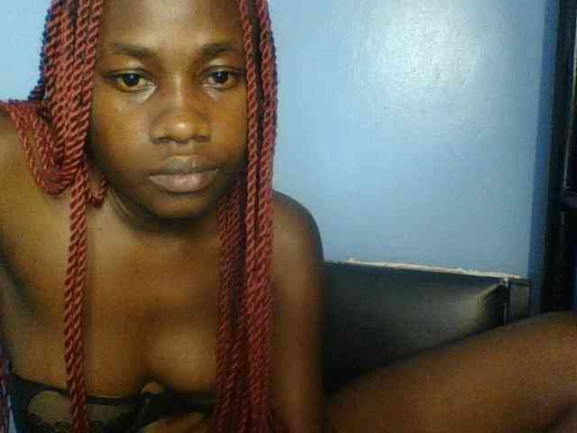 Cute-dall webcam