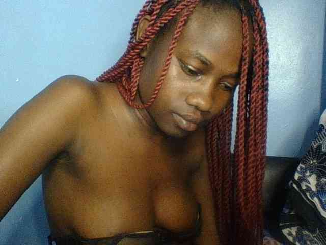 Cute-dall webcam