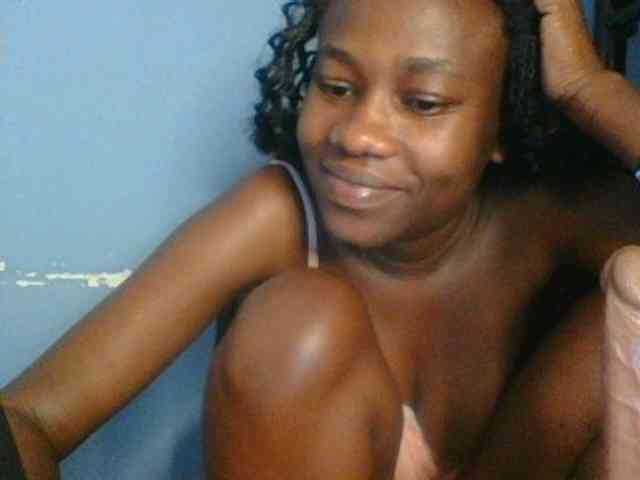 Cute-dall webcam