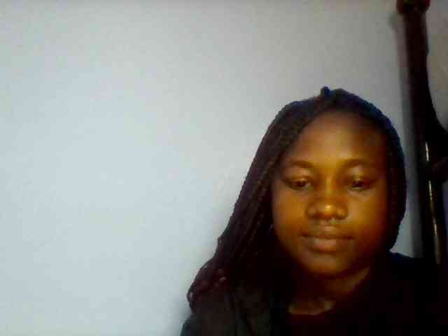 Cute-dall webcam