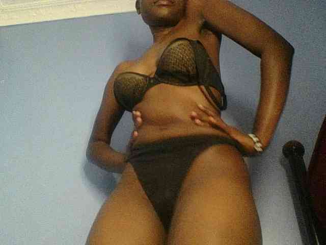 Cute-dall webcam