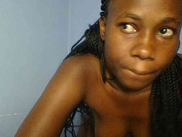 Cute-dall webcam