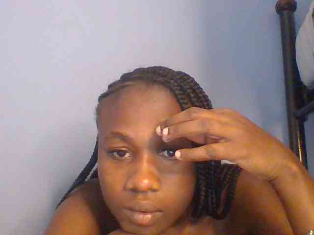 Cute-dall webcam