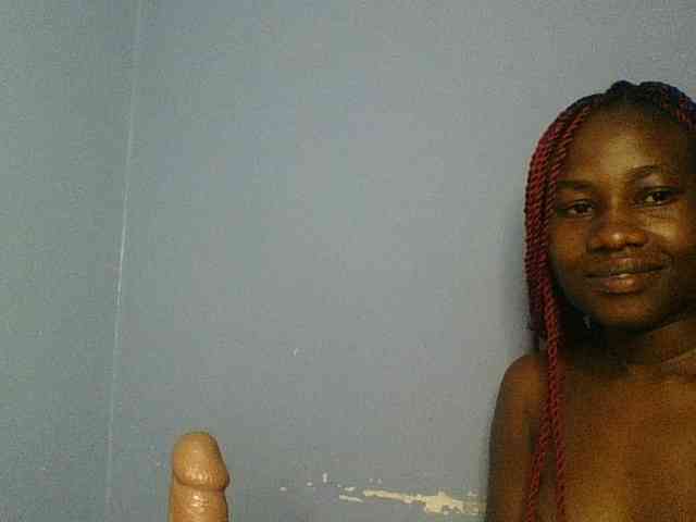 Cute-dall webcam