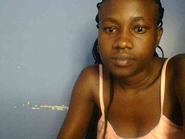 Cute-dall webcam