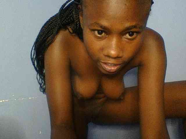 Cute-dall webcam