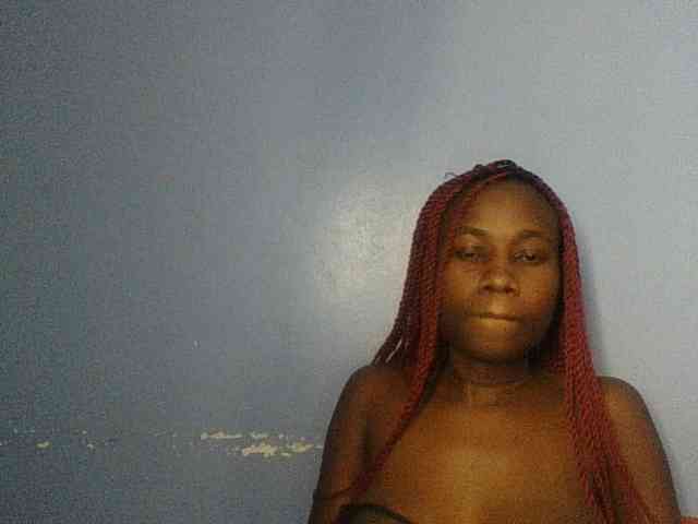 Cute-dall webcam