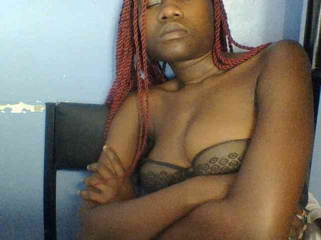Cute-dall webcam