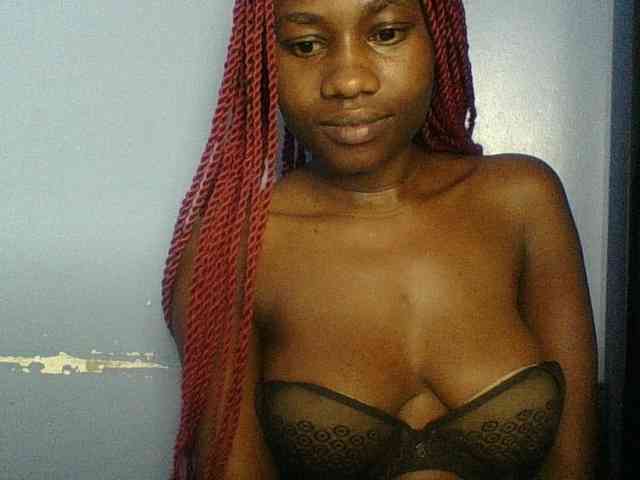 Cute-dall webcam