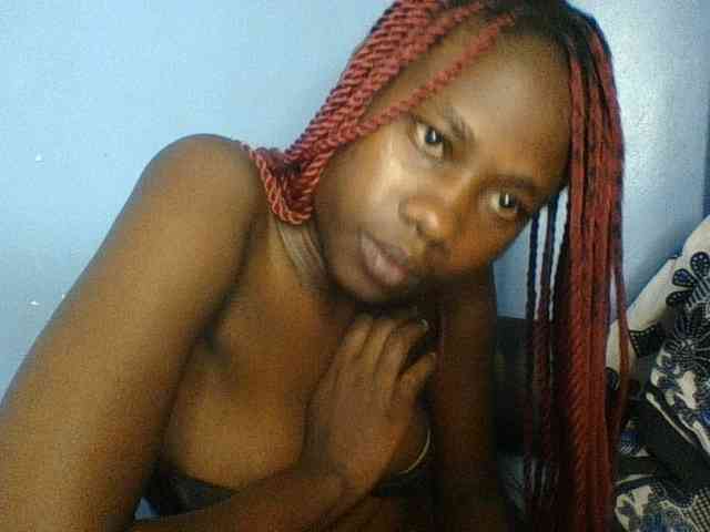 Cute-dall webcam