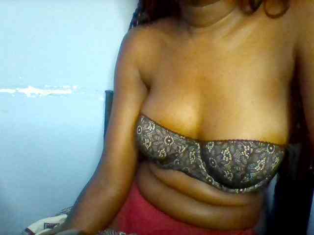 Cute-dall webcam