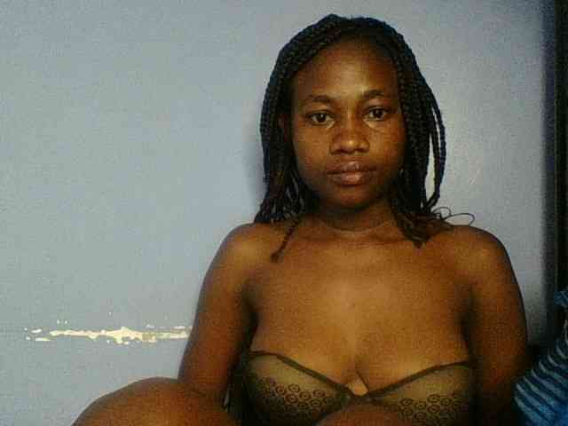 Cute-dall webcam