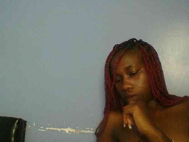 Cute-dall webcam