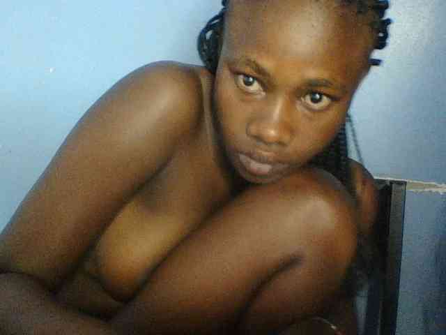 Cute-dall webcam
