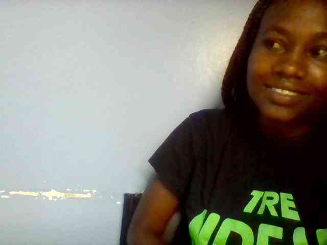 Cute-dall webcam