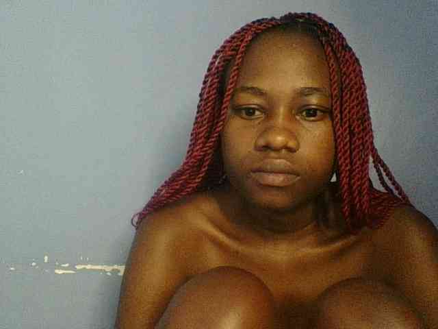 Cute-dall webcam