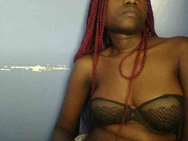 Cute-dall webcam