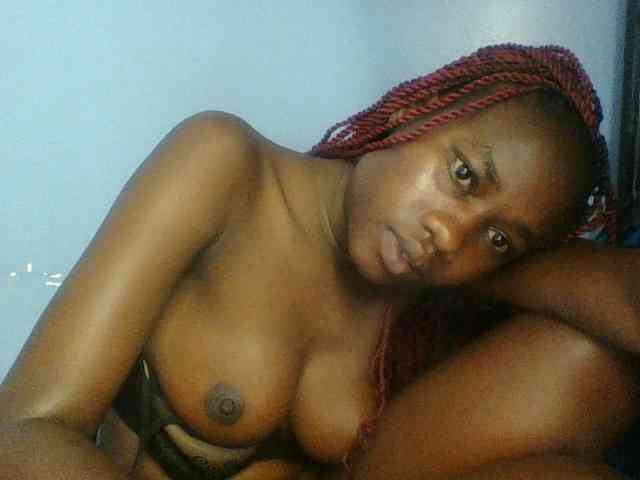 Cute-dall webcam
