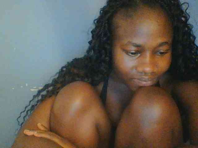 Cute-dall webcam