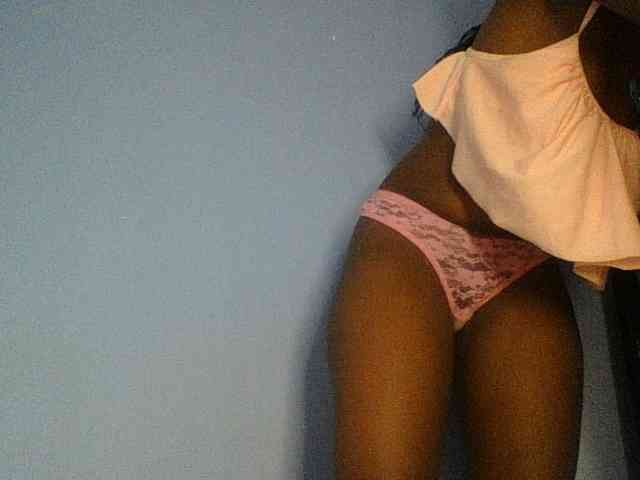 Cute-dall webcam