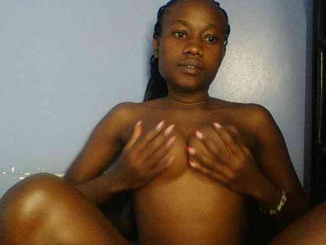 Cute-dall webcam