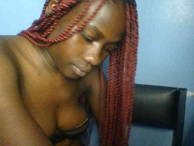 Cute-dall webcam