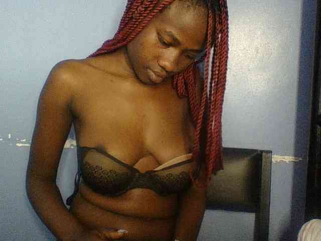 Cute-dall webcam