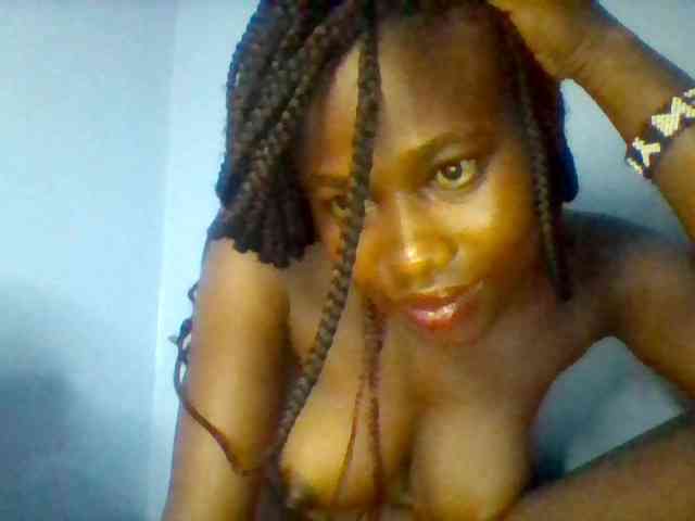 Cute-dall webcam