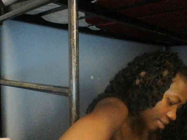 Cute-dall webcam