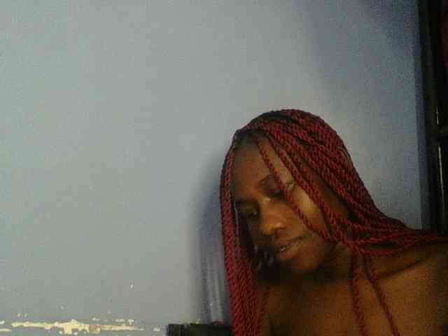 Cute-dall webcam