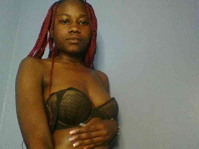 Cute-dall webcam