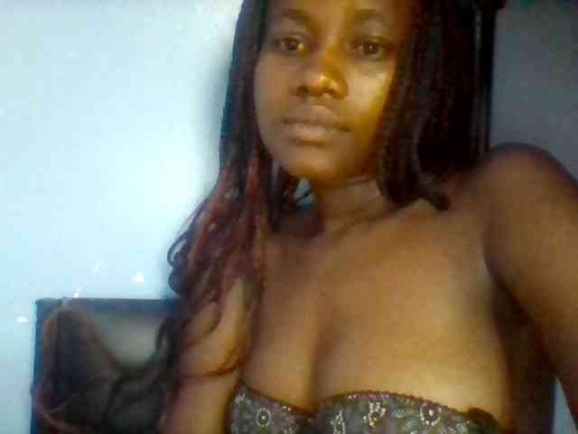 Cute-dall webcam