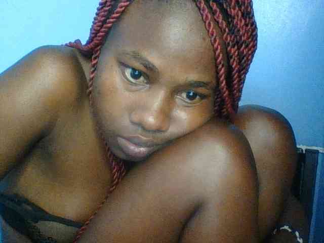 Cute-dall webcam