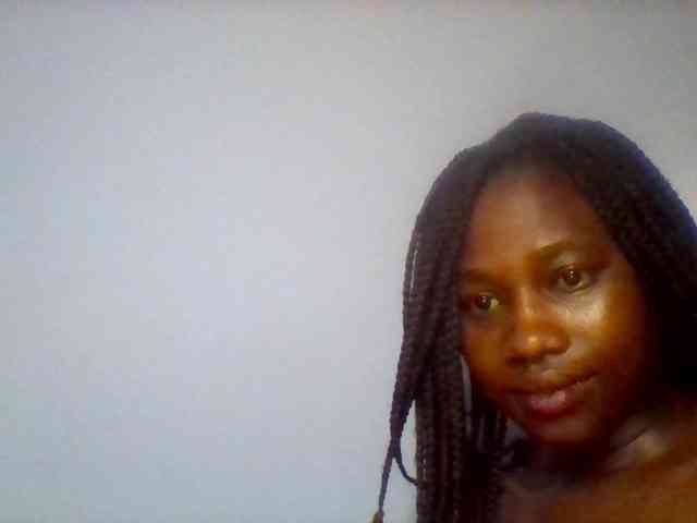 Cute-dall webcam